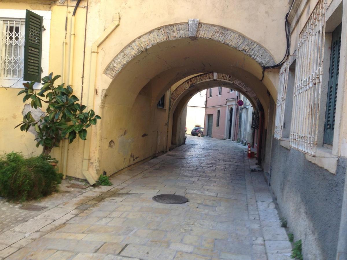 Corfu At The Heart Of Old Town公寓 客房 照片